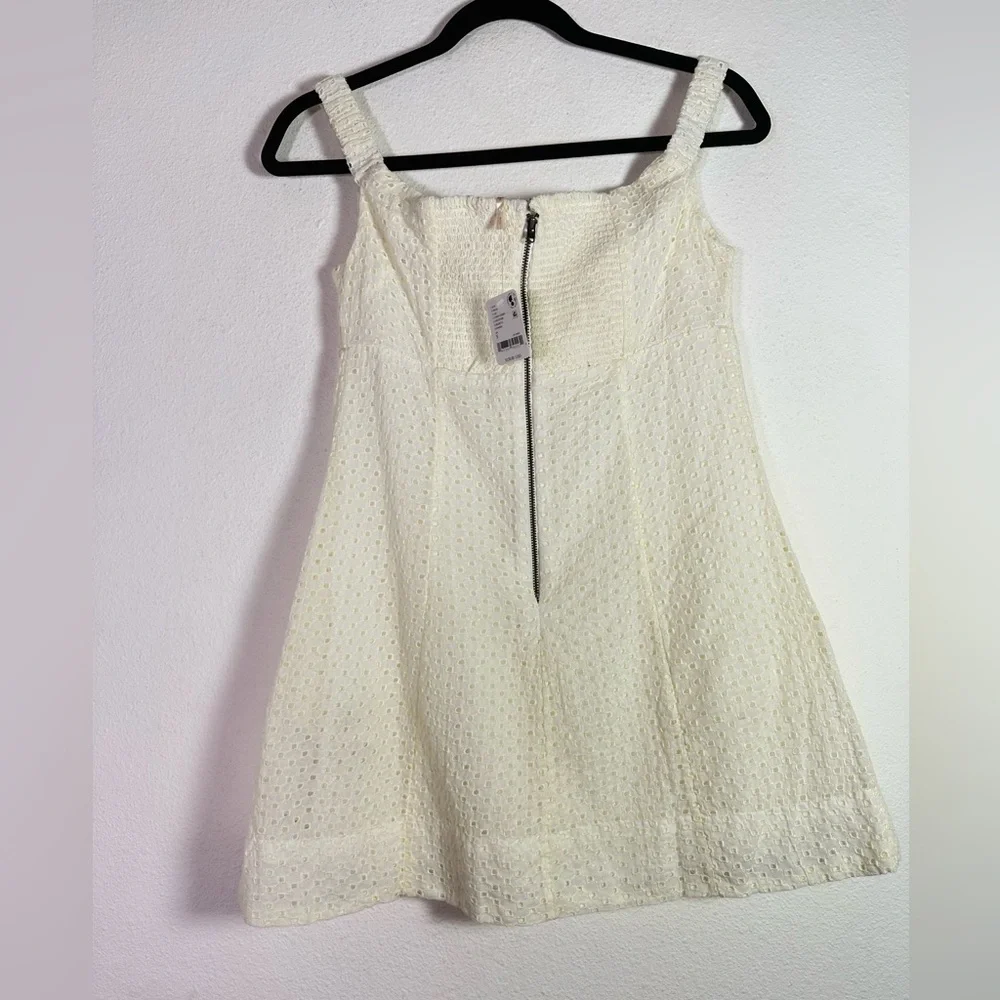 Free People Berry Kiss Mini Dress in Ivory size Small NWT